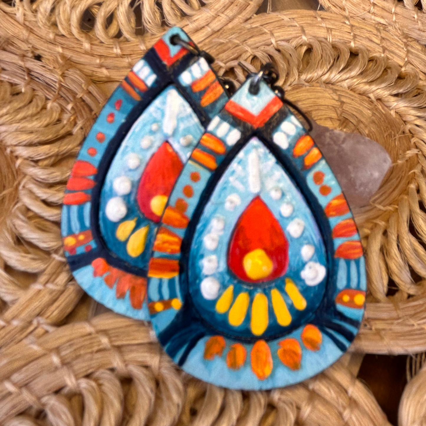 Boucle d'oreilles talisman colorées