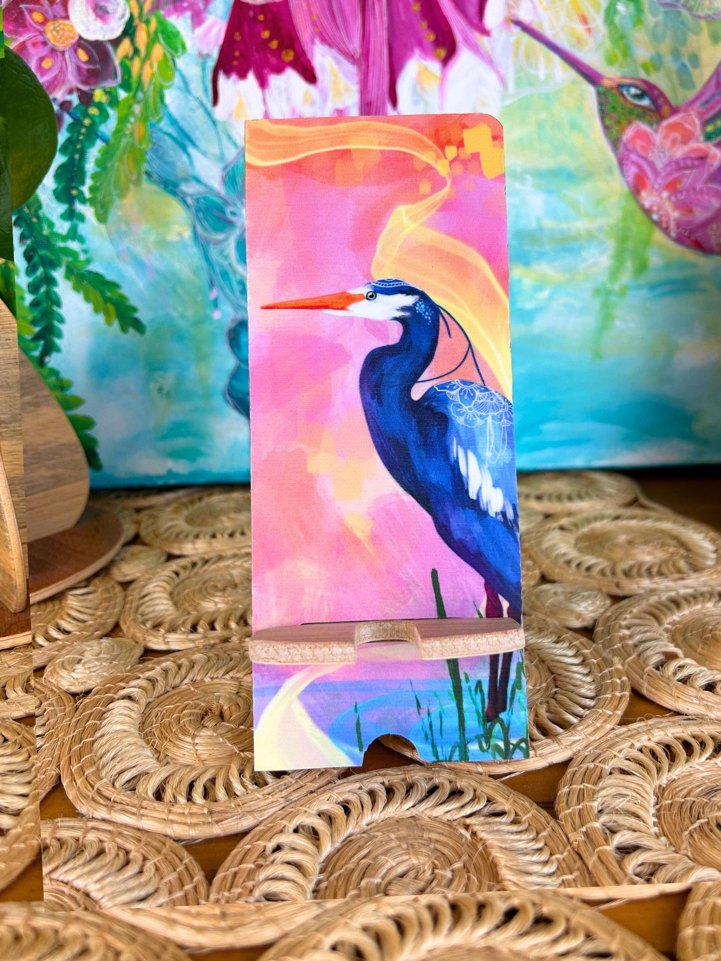 Heron - UV print on a wooden cell phone holder (iPhone Android).